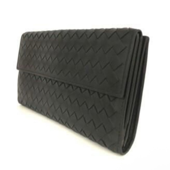 Bottega Veneta Black Intrecciato lambskin long wallet - Picture 9 of 11